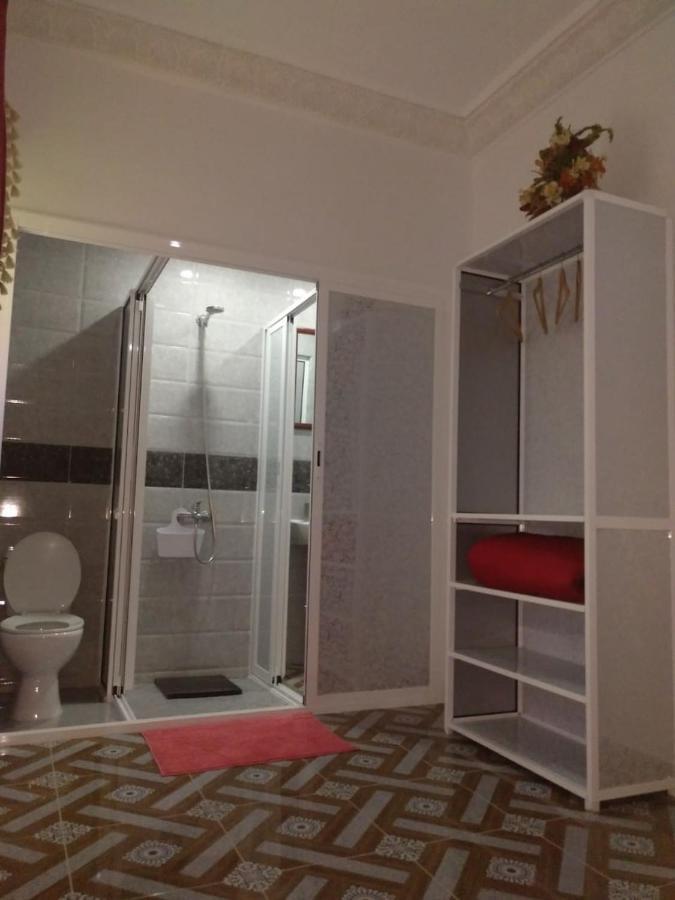 Riad Larache Luaran gambar